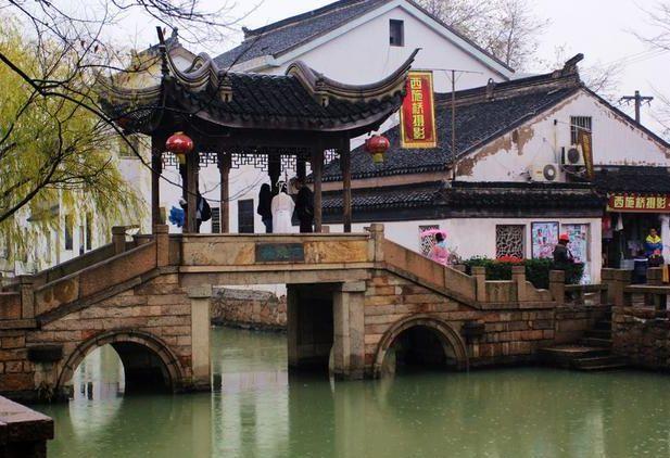 女生什么时候结婚比较合适？游戏画面